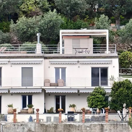 Villa Counting Stars